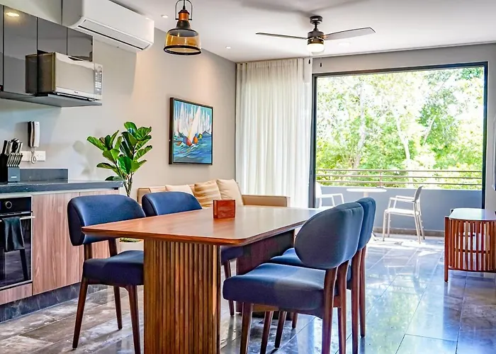 Chic 1br Private Balcony,sauna, Gym Y Wifi
