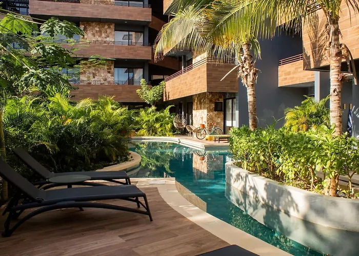 Apartment Chic 1brprivate Balcony Sauna, Gym & Wifi